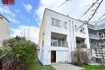 Schöner Wohnen auf vier Ebenen mit fast 200m² + Garten + Garage - top für Familien und WGs