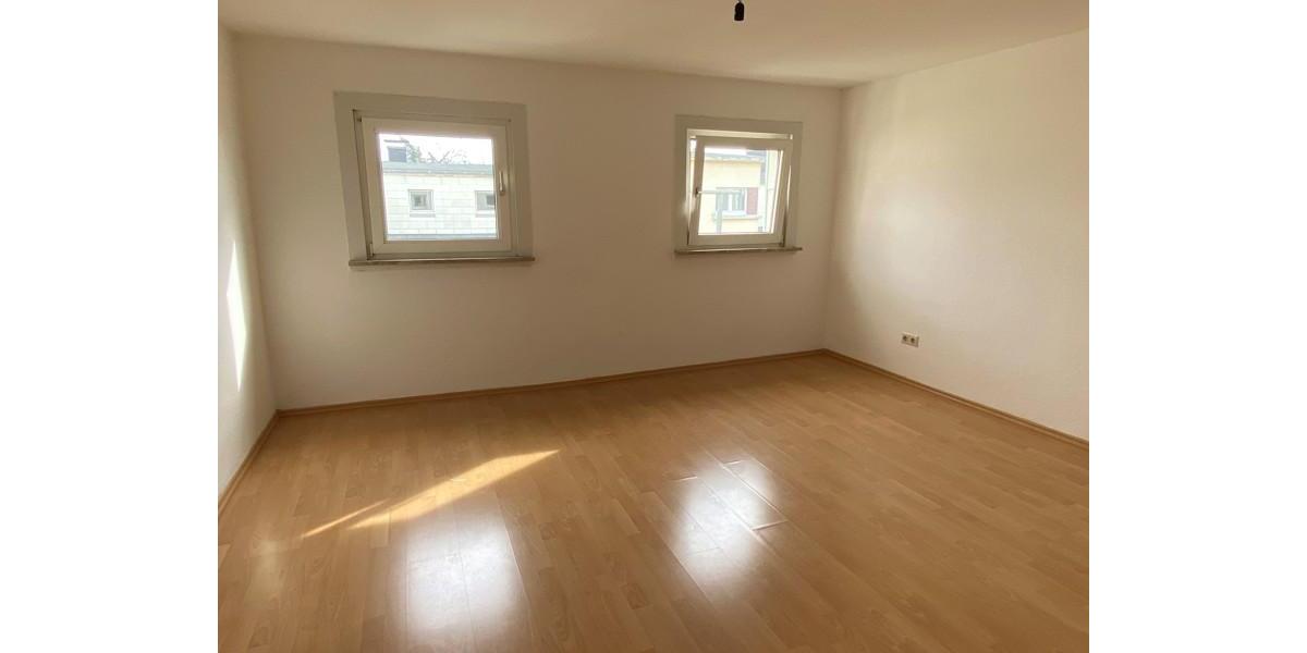 Etagenwohnung Offenbach am Main Buchrain - 2 Zimmer, 55 m&sup2;, 549&euro; | Angebot:24923002
