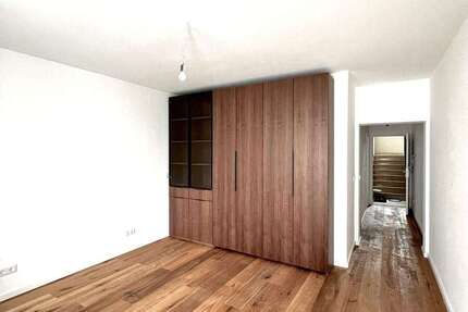 Wohnung Frankfurt Nordend Ost - 2 Zimmer, 45 m&sup2;, 1.250&euro; | Angebot:26766008