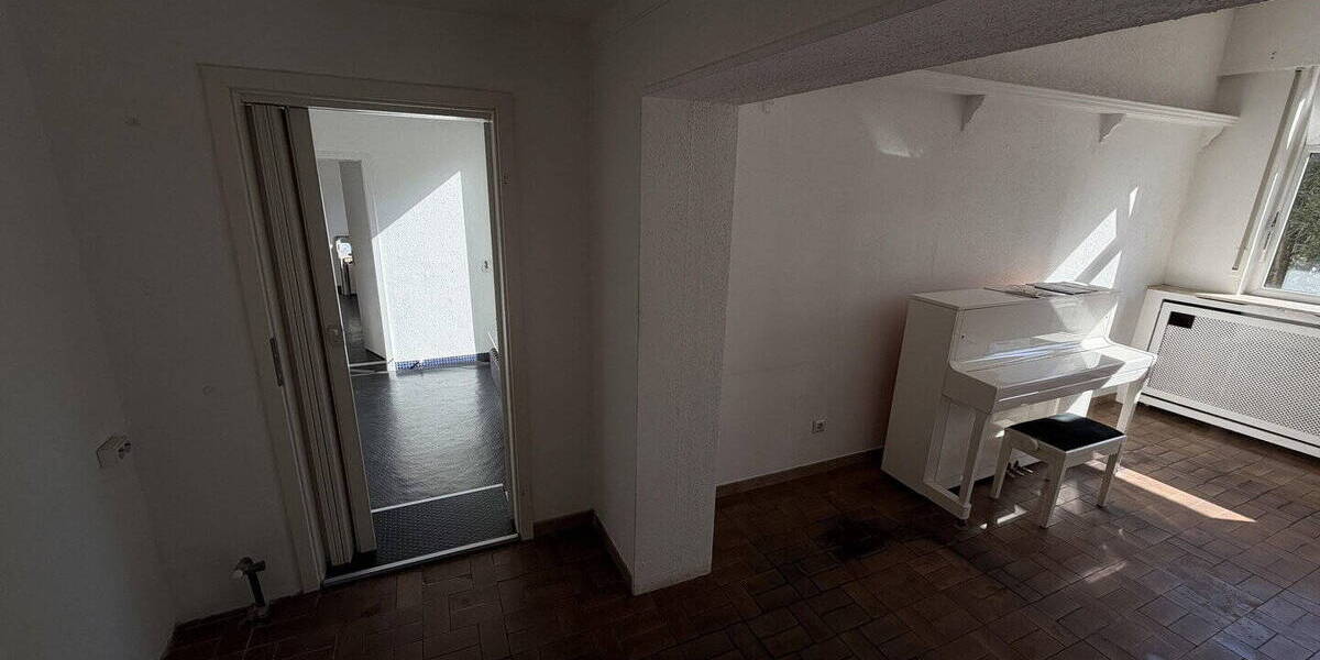 Bungalow Neu-Isenburg Gravenbruch - 5 Zimmer, 90 m&sup2;, 520.000&euro; | Angebot:25969779