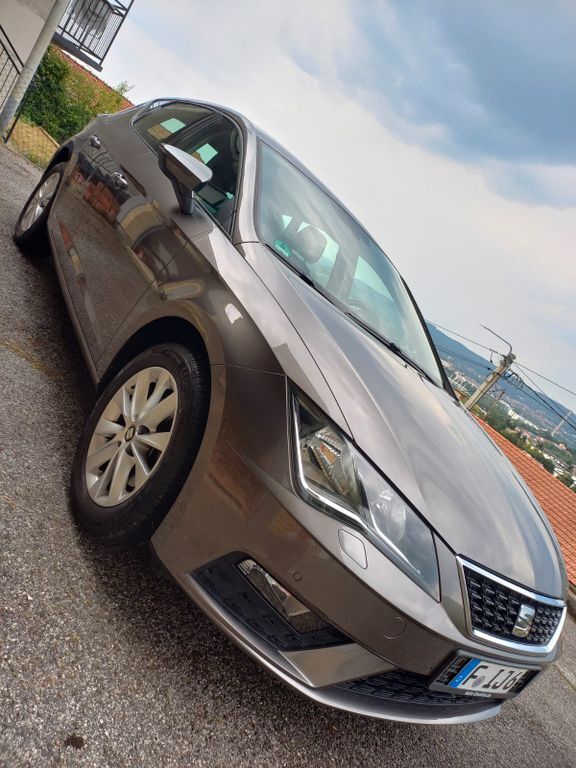 Seat Leon 108.903 km 12.400 € frankfurt 60489