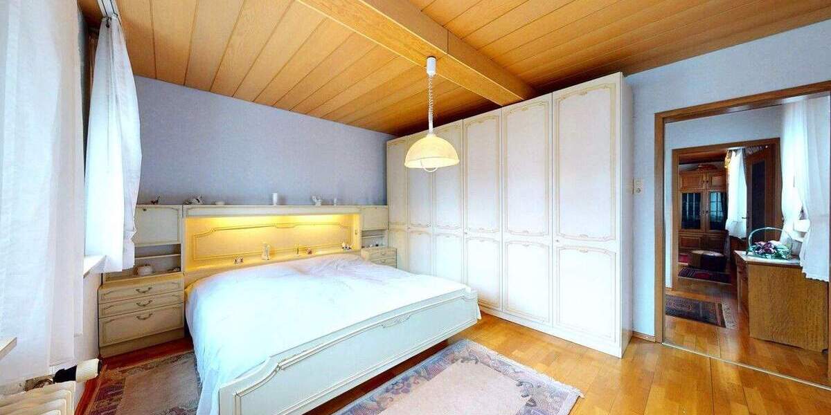 Einfamilienhaus Frankfurt am Main Nieder-Eschbach - 5 Zimmer, 96 m&sup2;, 398.000&euro; | Angebot:24594089