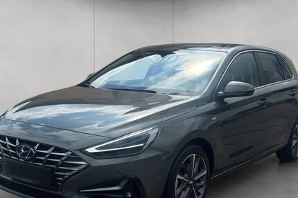 Hyundai i30 15.861 km 23.450 € Hanau 63452