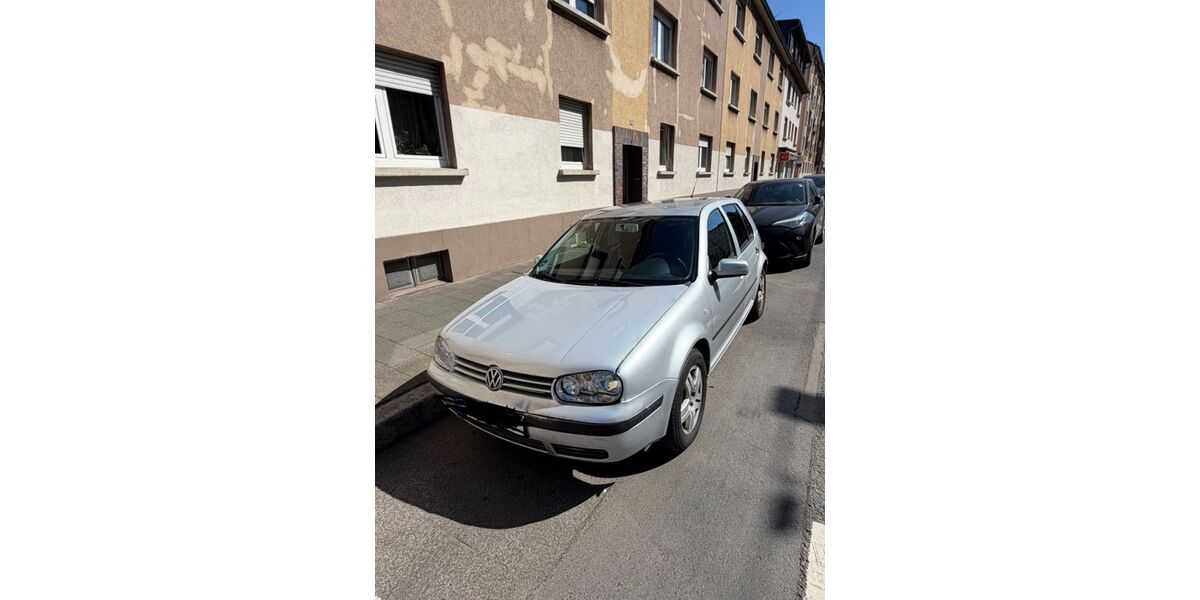 VW Golf 380.000 km 900 &euro; Offenbach 63071