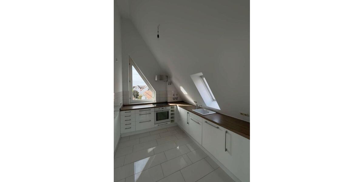 Dachgeschoßwohnung Büttelborn - 2.5 Zimmer, 83 m&sup2;, 289.000&euro; | Angebot:27262367