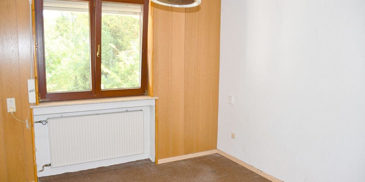 **RESERVIERT** Ein- bis Zweifamilienhaus mit viel Platz in Darmstadt-WaldkolonieWeststadt - Einfamilienhaus Darmstadt Darmstadt/Viertel | Angebot:27196846