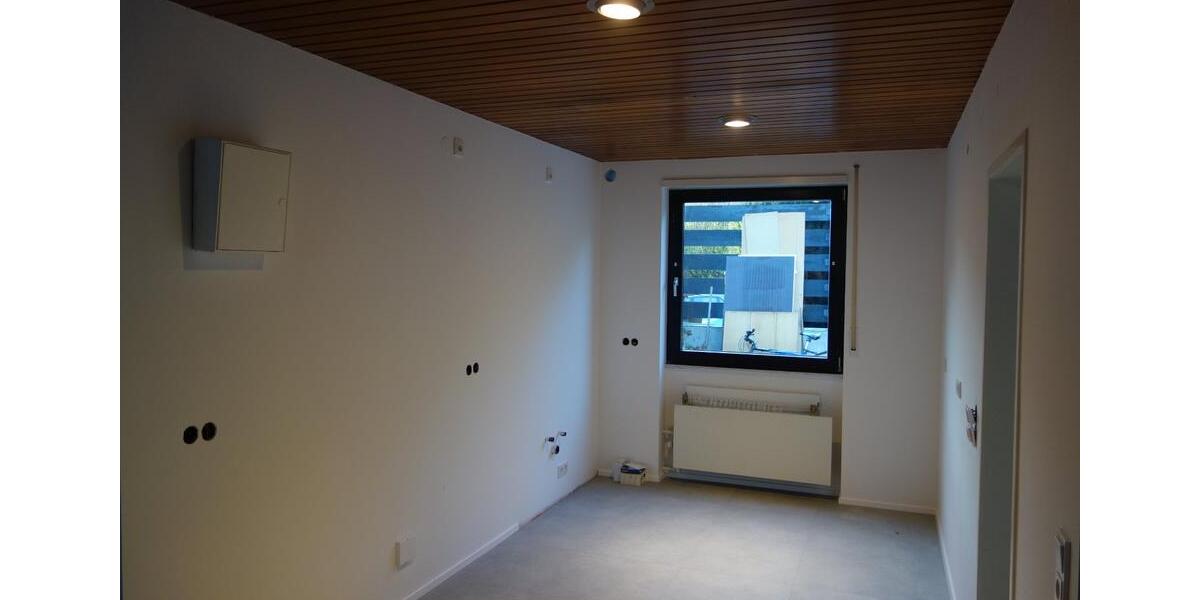 Reihenhaus Frankfurt am Main Innenstadt 3 - 5 Zimmer, 172 m&sup2;, 2.450&euro; | Angebot:25164597