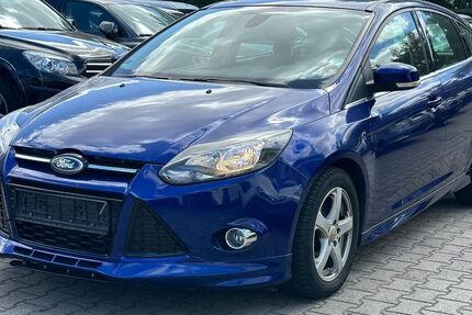 Ford Focus 66.000 km 8.490 € kelkheim 65779