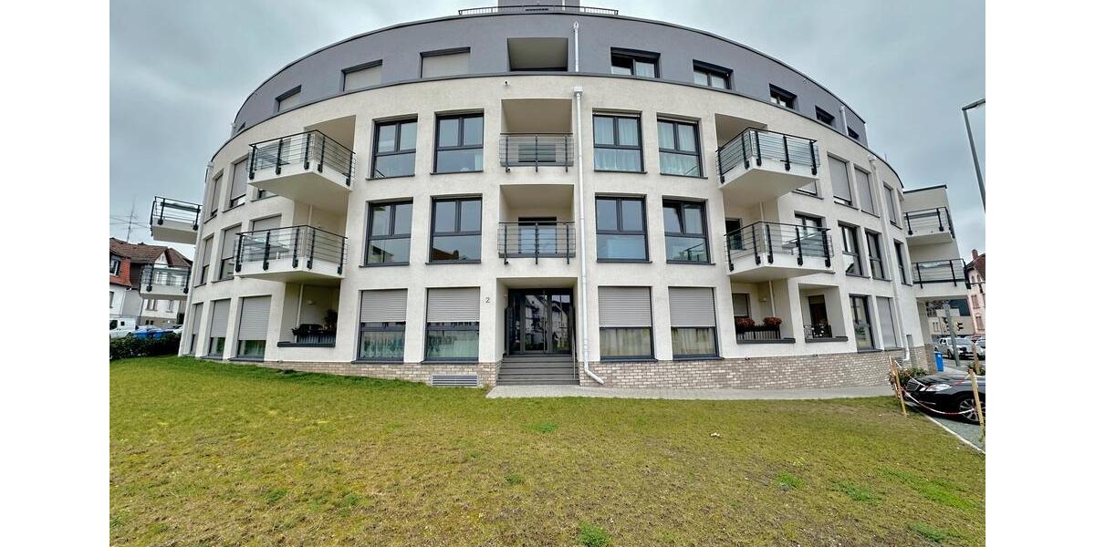 Penthouse mit Dachterrasse 4 Zimmer Wohnung in Hofheim, Luxusausstattung und 2xTG-Stellpätze! 4 zimmer