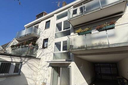 Solides 5-MFH in FFM-Griesheim - provisionsfrei, zentral, gepflegt 1 zimmer