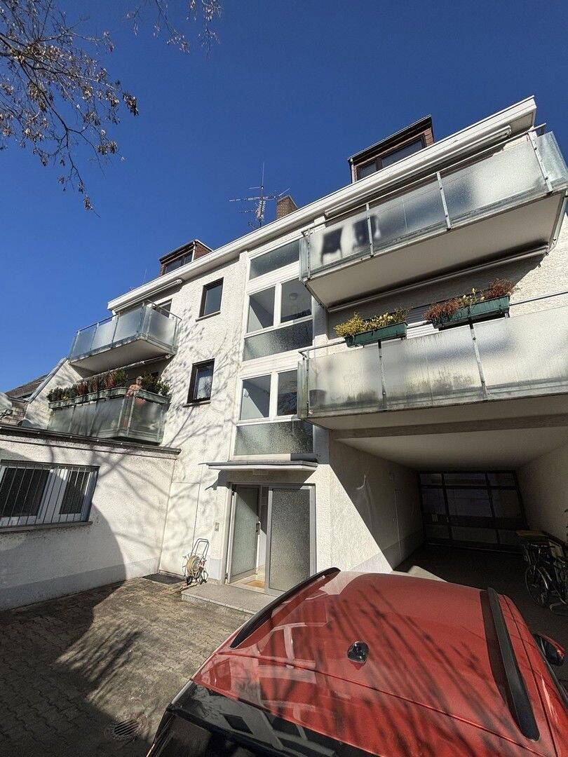 Solides 5-MFH in FFM-Griesheim - provisionsfrei, zentral, gepflegt 1 zimmer