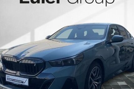 BMW i5 29.524 km 63.789 &euro; Frankfurt 60314