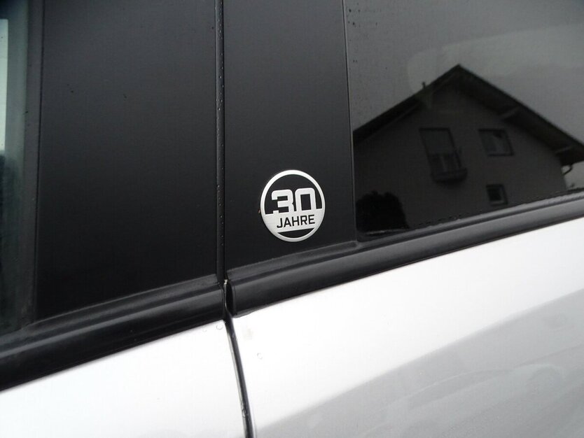 Hyundai i10 1,0l Edition 30 Klima, Spurhalteassistent, App 35.424 km 11.790 € Rodgau 63110