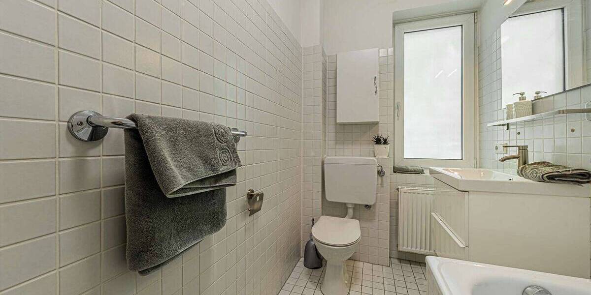 Etagenwohnung Frankfurt am Main Westend-Süd - 2 Zimmer, 68 m&sup2;, 1.790&euro; | Angebot:26840617