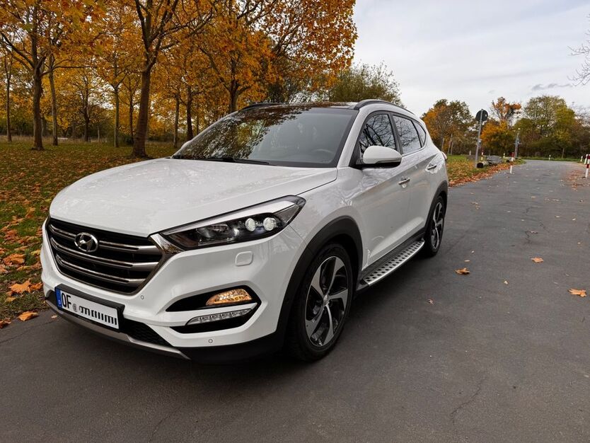 Hyundai TUCSON 98.541 km 18.400 € Offenbach am main 63069