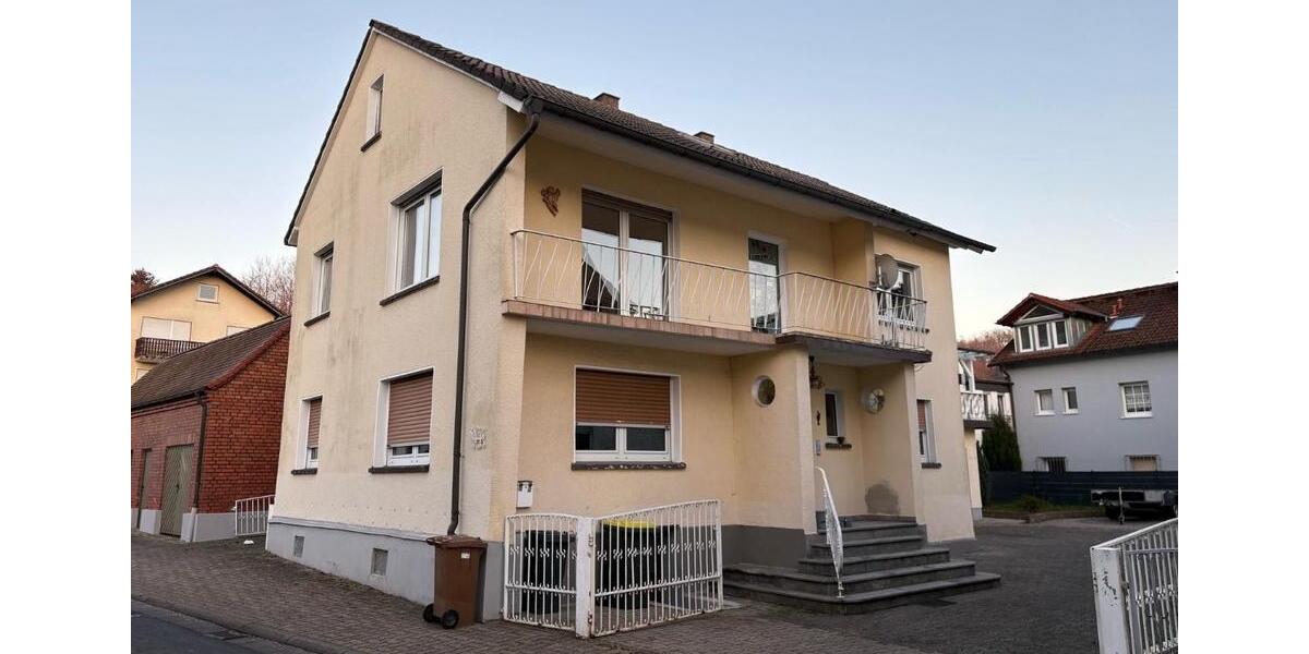2 FamilienHaus zu vermieten für Familie oder Monteure 8 zimmer