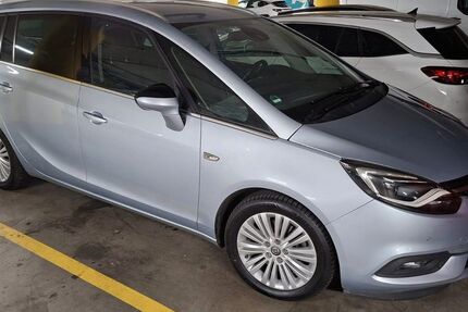 Opel Zafira Tourer 114.000 km 12.600 &euro; Offenbach 63067