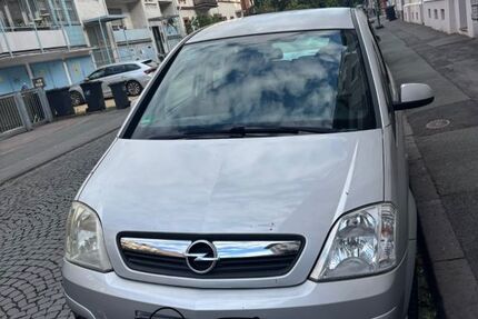 Opel Meriva 122.000 km 3.350 &euro; Darmstadt 64293