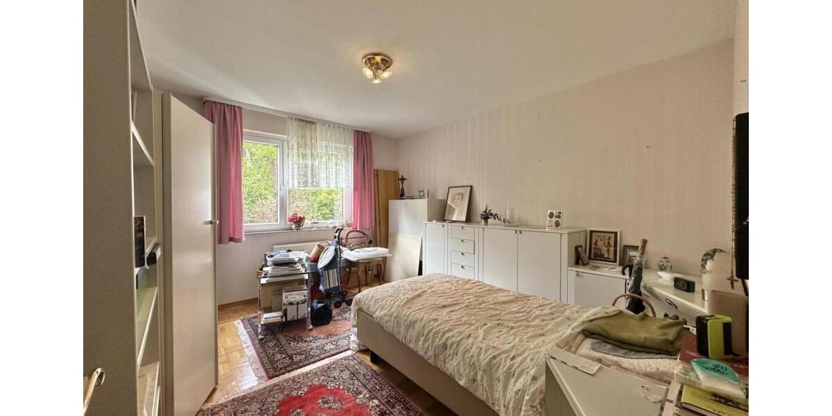 Etagenwohnung Offenbach am Main Bieber - 2 Zimmer, 62 m&sup2;, 900&euro; | Angebot:25809518