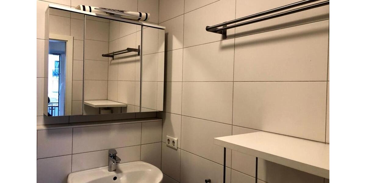 Etagenwohnung Aschaffenburg Damm - 1 Zimmer, 20 m&sup2;, 600&euro; | Angebot:26252387