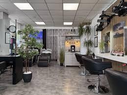 Modern ausgestattete Gewerbefläche für Hair & Beauty – diskrete Übergabe zimmer