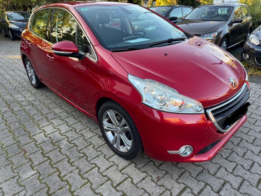 Peugeot 208 210.500 km 5.000 € Frankfurt am Main 60528