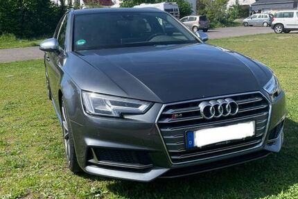 Audi S4 129.500 km 31.998 &euro; Kahl 63796