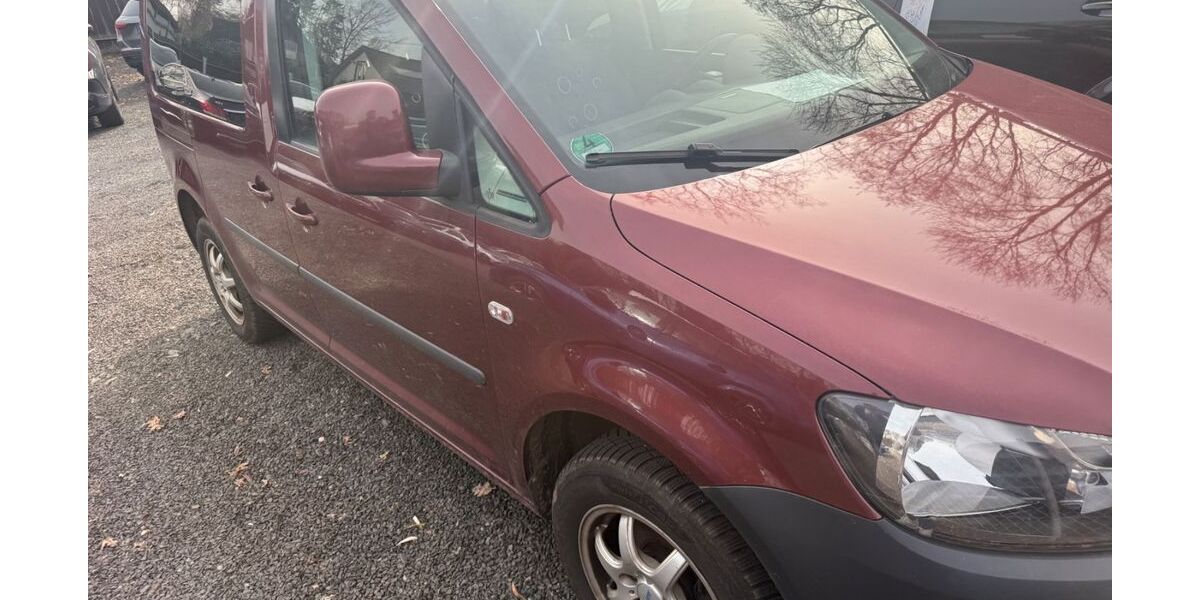 VW Caddy 240.000 km 3.999 &euro; Hanau 63457