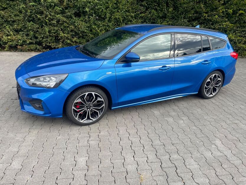 Ford Focus 120.000 km 13.999 € Mömbris 63776