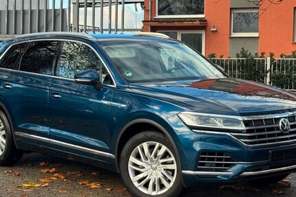 VW Touareg 155.700 km 37.500 &euro; Frankfurt am Main 65933