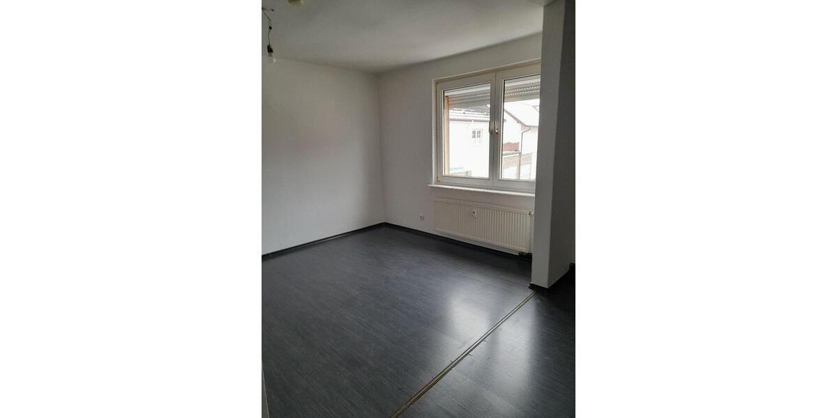 Mehrfamilienhaus, Wohnhaus Rodenbach - 8 Zimmer, 170 m&sup2;, 290.000&euro; | Angebot:26146321
