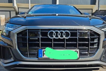 Audi Q8 149.000 km 45.000 € Büdingen 63654
