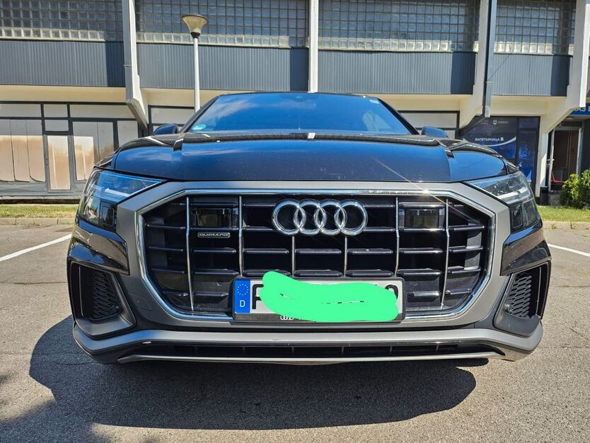 Audi Q8 149.000 km 45.000 € Büdingen 63654