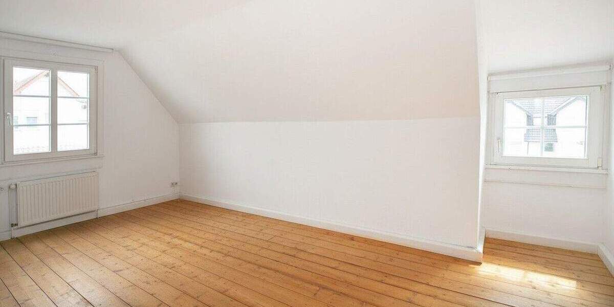 Einfamilienhaus Langen - 8 Zimmer, 190 m&sup2;, 2.900&euro; | Angebot:25689006