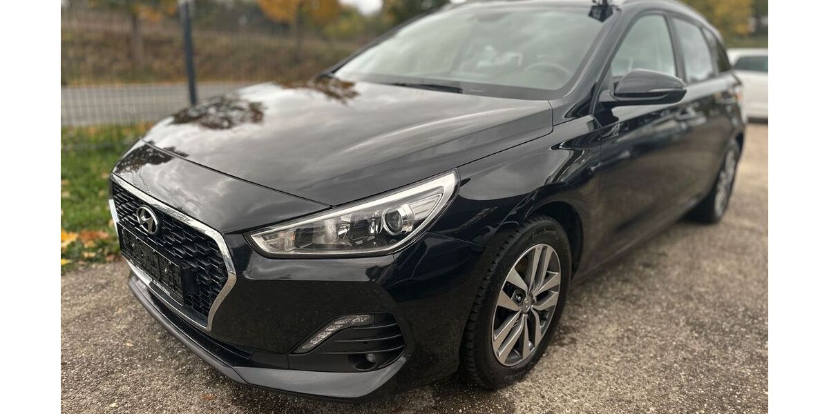 Hyundai i30 177.000 km 9.250 &euro; Friedberg 61169