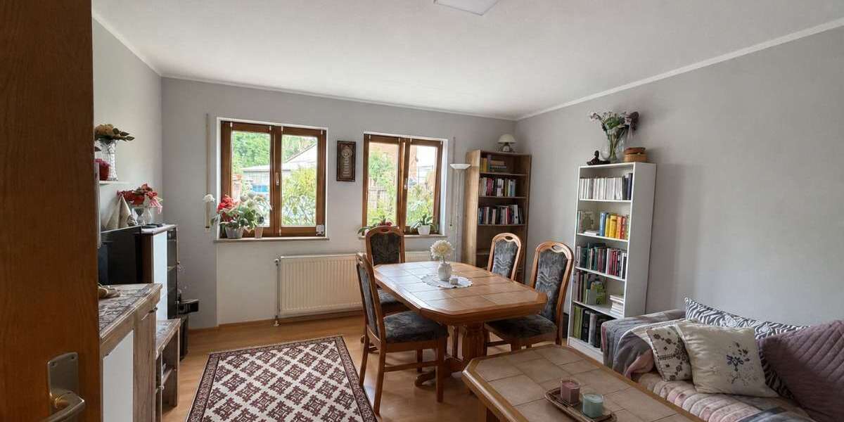 Etagenwohnung Niederdorfelden - 2 Zimmer, 74 m&sup2;, 850&euro; | Angebot:26869540