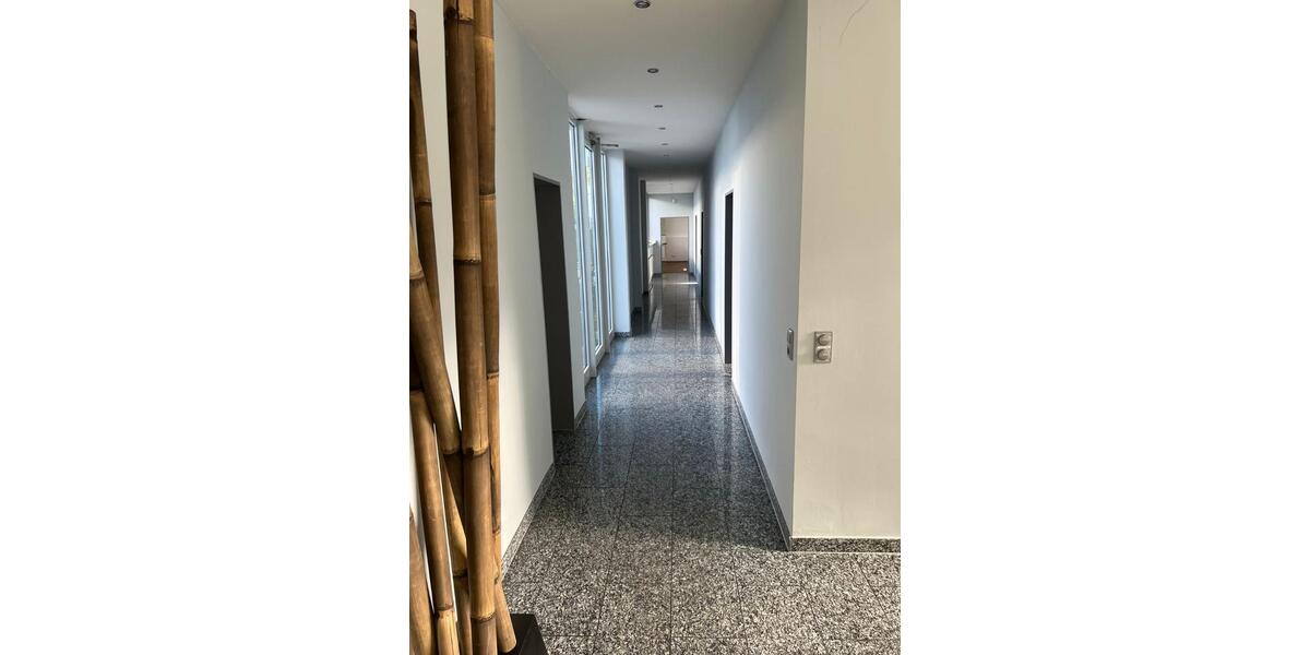 „All inclusive“ Büro in Heusenstamm, teilweise möbliert zimmer