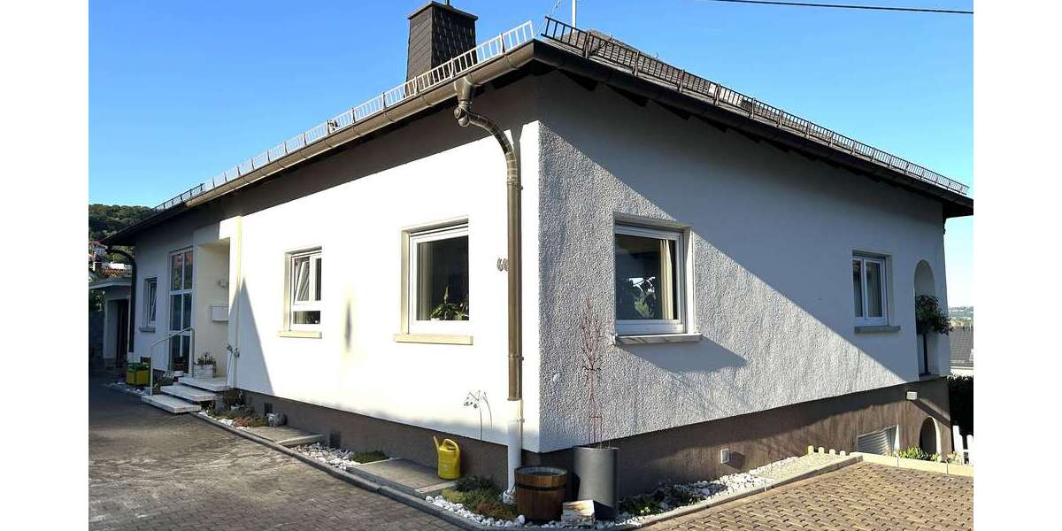 Einfamilienhaus Kelkheim - 5 Zimmer, 144 m&sup2;, 2.560&euro; | Angebot:27121292