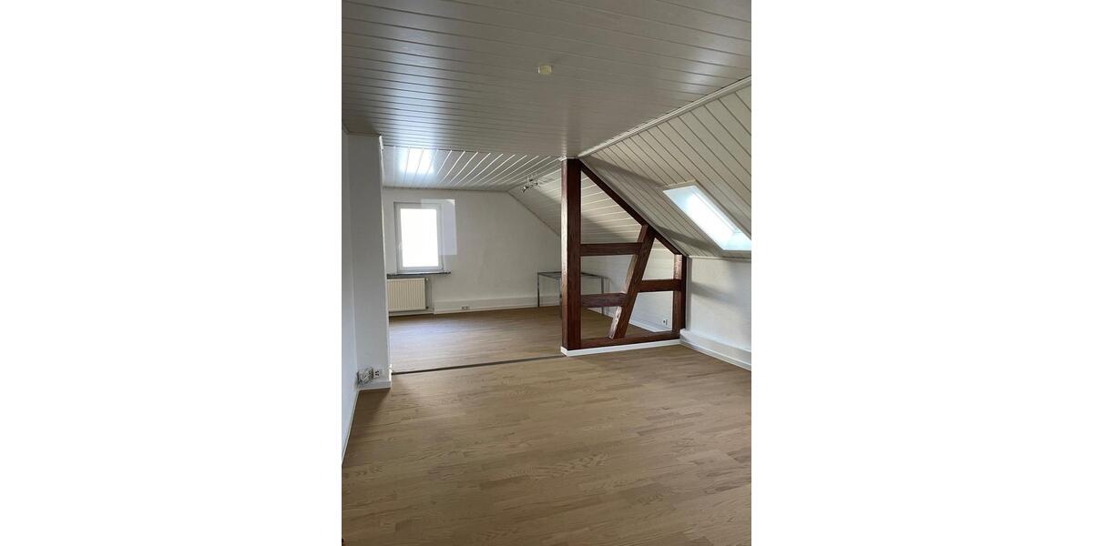 Dachgeschoßwohnung Frankfurt am Main Nord-West - 2 Zimmer, 69 m&sup2;, 315.000&euro; | Angebot:25274724