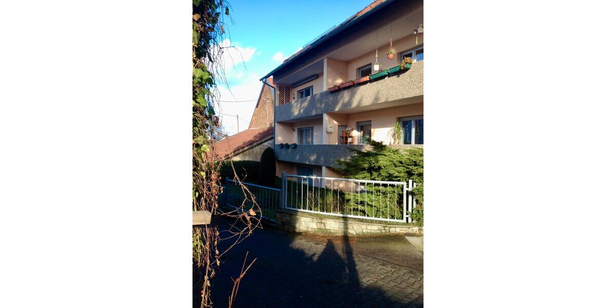 Hochparterre Frankfurt am Main Nord-Ost - 3 Zimmer, 77 m&sup2;, 425.000&euro; | Angebot:26859232