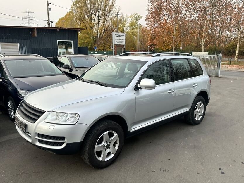VW Touareg 340.000 km 5.999 € Frankfurt am Main 60486
