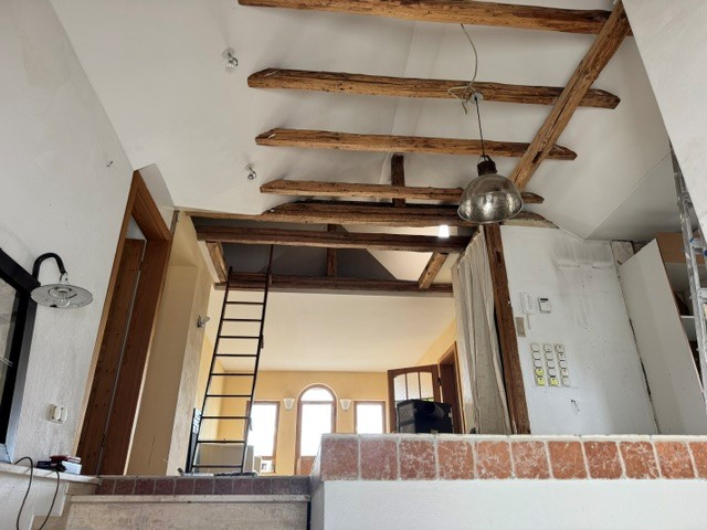 2 Stadt-Wohnungen mit Balkon in historischem Haus zum Selbstbezug und Kapitalanlage - Etagenwohnung Oberursel | Angebot:27230369