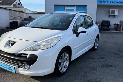 Peugeot 207 213.884 km 1.750 &euro; Rodgau OT Weiskirchen 63110