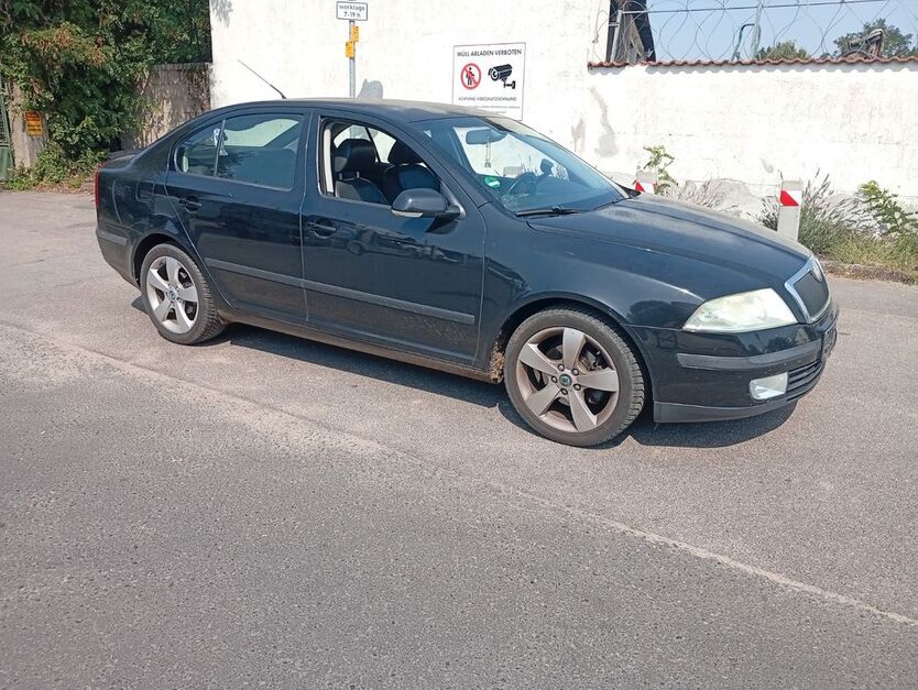 Skoda Octavia 240.000 km 1.350 € Hanau 63452