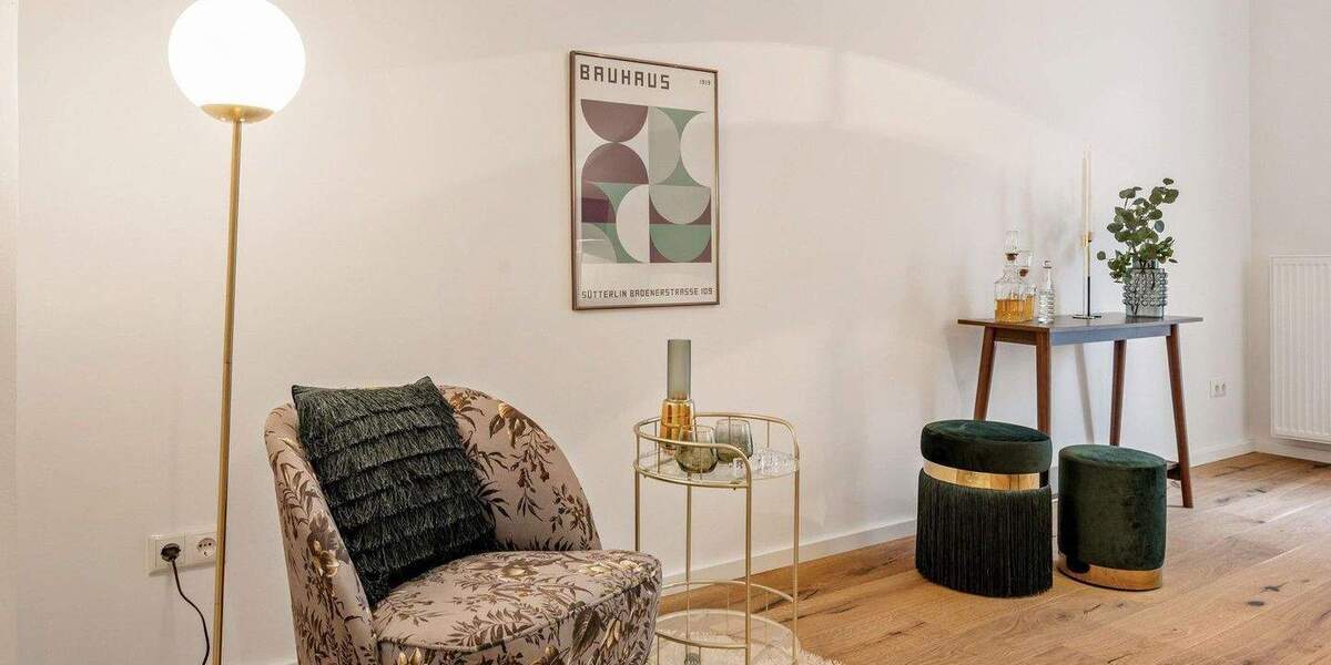 Einziehen und wohlfühlen - Erstbezug nach umfassender Sanierung in Toplage 3 zimmer