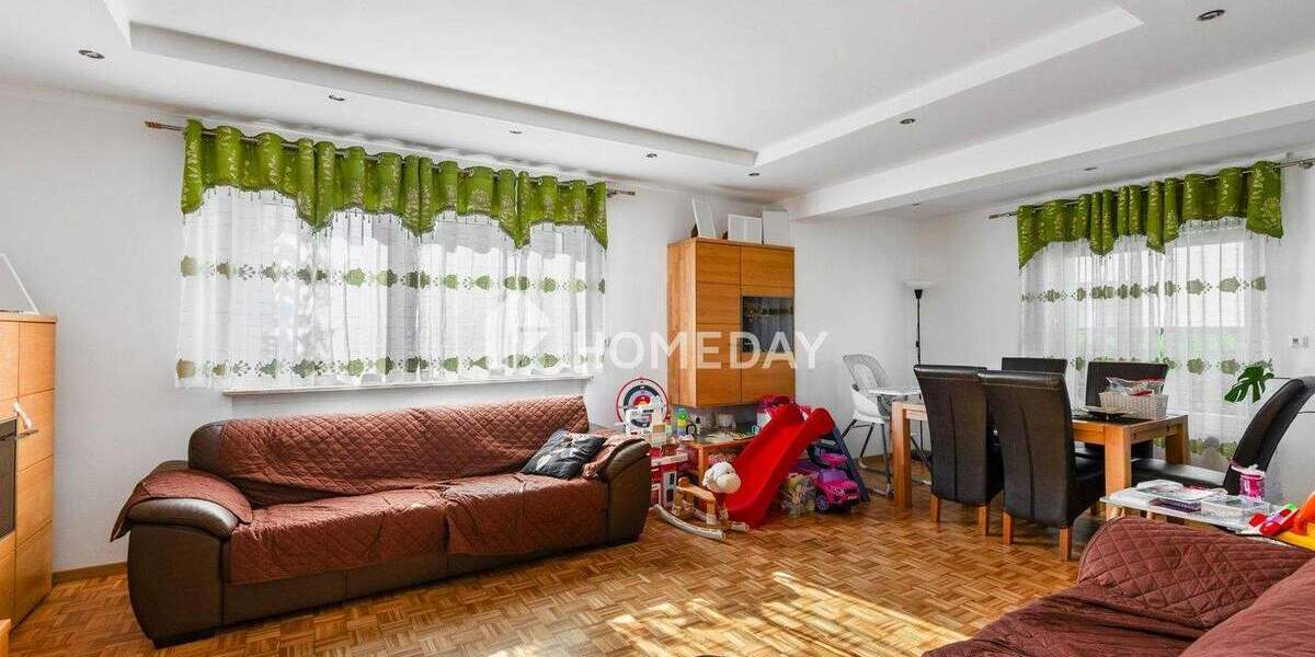 Mehrfamilienhaus, Wohnhaus Frankfurt Bonames - 9 Zimmer, 280 m&sup2;, 1.080.000&euro; | Angebot:25820181