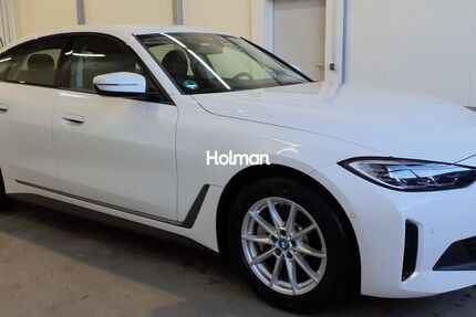 BMW i4 32.865 km 37.192 &euro; Eschborn 65760
