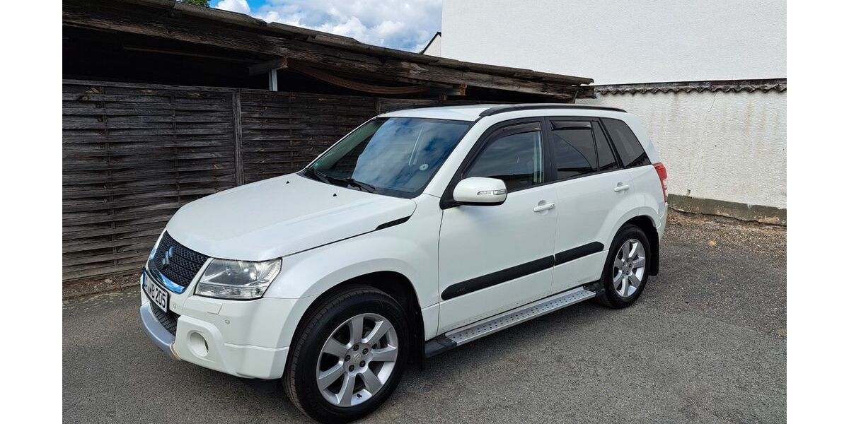Suzuki Grand Vitara 115.092 km 10.500 &euro; Weiterstadt 64331