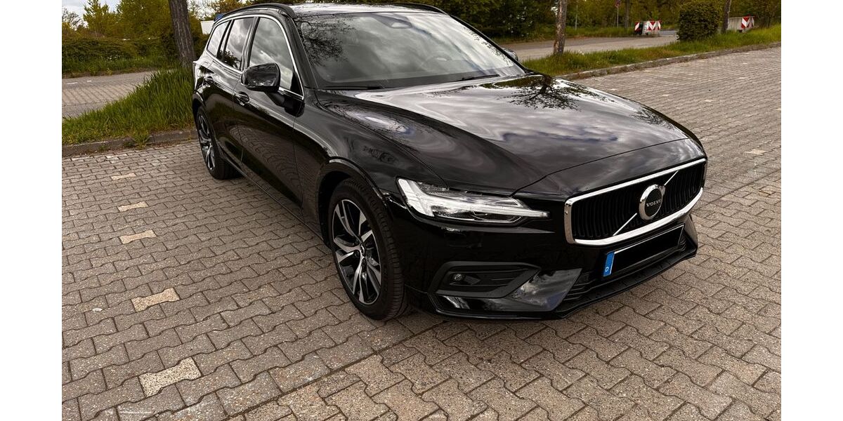 Volvo V60 7.000 km 29.900 &euro; Obertshausen 63179