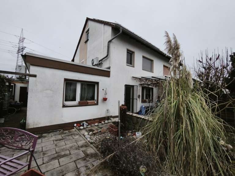 Einfamilienhaus Hattersheim - 5 Zimmer, 142 m&sup2;, 629.000&euro; | Angebot:25269383